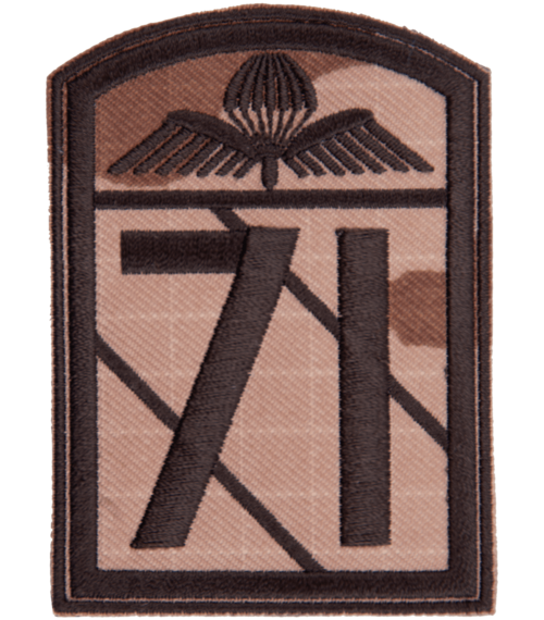 Nášivka: 71. výsadkový prapor [hranatá] [bsz]